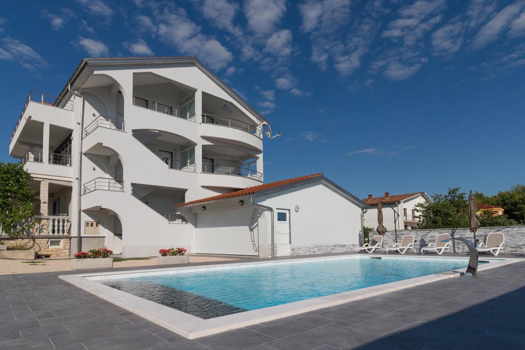 Apartmani Martin Mit Beheiztem Pool With Heated Pool Bibinje Εξωτερικό φωτογραφία